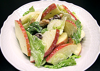 リンゴとくるみのイスラエルサラダ