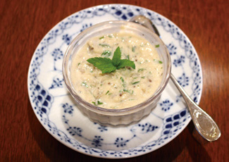 ナスとヨーグルトのディップ