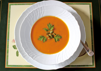 カボチャとニンジンのスープ　クミン風味