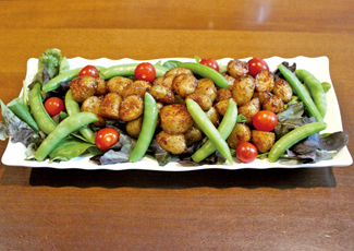 小芋のハニーハリッサソテー